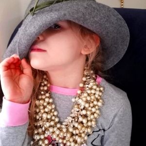 Meet your Posher, Rita D